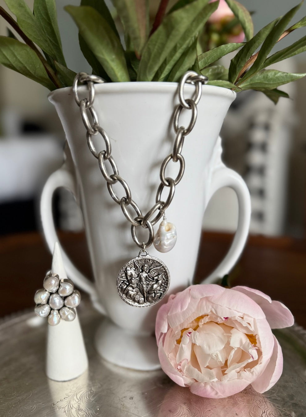 Blooming Pearls