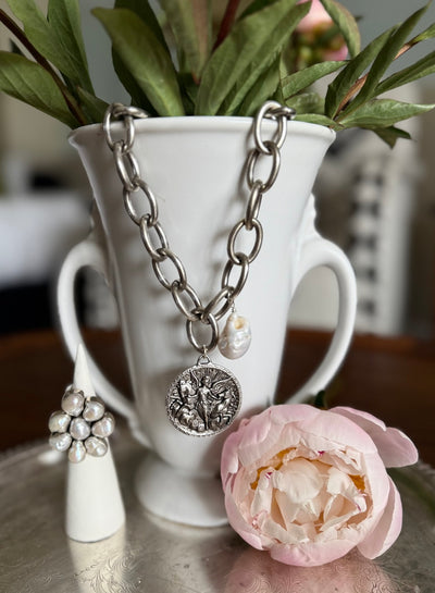 Blooming Pearls
