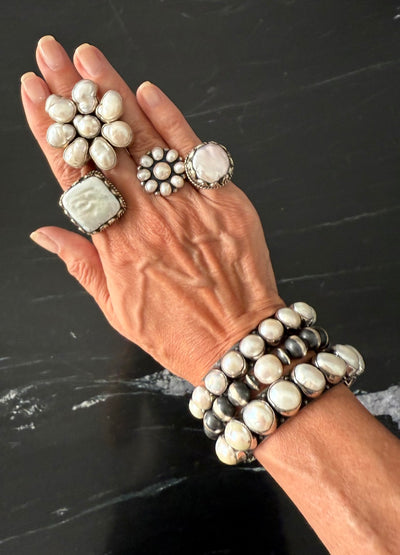 Pearls for The Girls⚪️⚪️⚪️