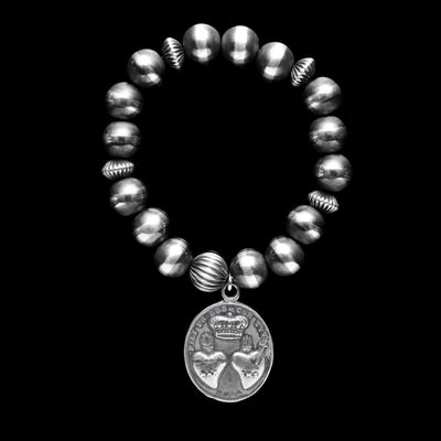 10mm Santa Fe Pearl Stretch Bracelet with Sacred Heart Charm
