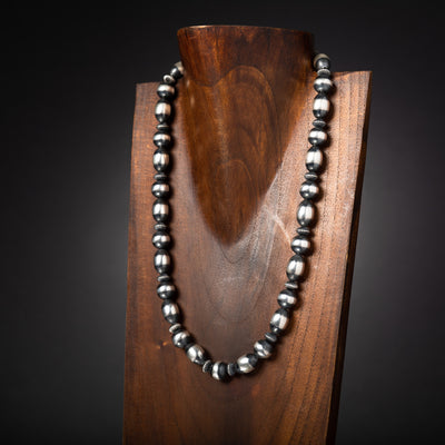 Alternating Santa Fe Pearl Necklace