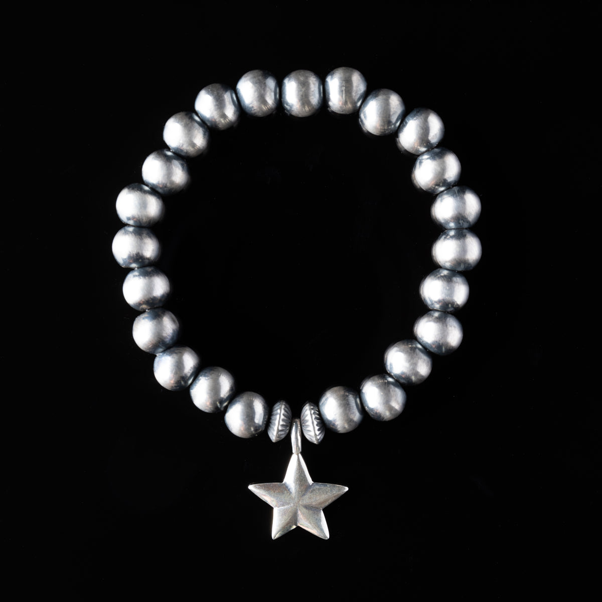 8mm Santa Fe Pearl Stretch Bracelet with Sterling Silver Star Charm